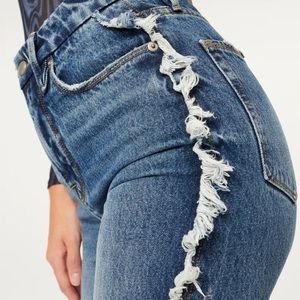 Good American good 90s frayed jeans